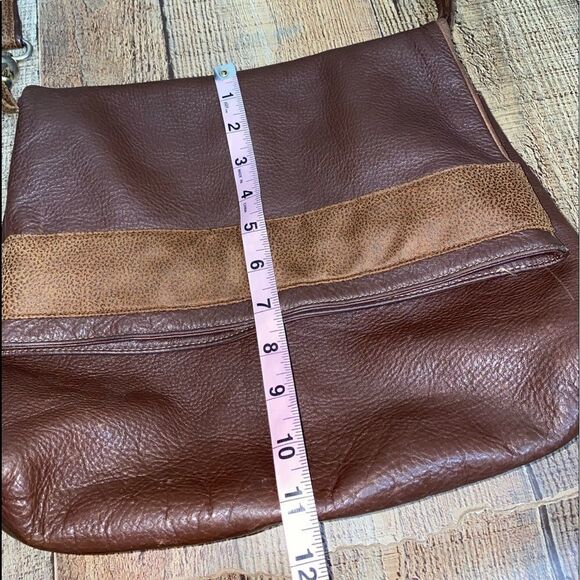 Stefania Italy brown pebbled soft leather shoulder bag - Picture 10 of 13